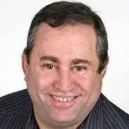 Herbert Straus, an experienced real estate professional with deep investment knowledge, expertly assists homebuyers, sellers and investors in Illinois.